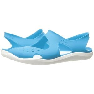Crocs Swiftwater wave sandals. Size 7 NWT $15
